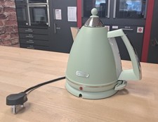 Delonghi Argento Flora 1.7L Kettle in Green DL3015 - USED