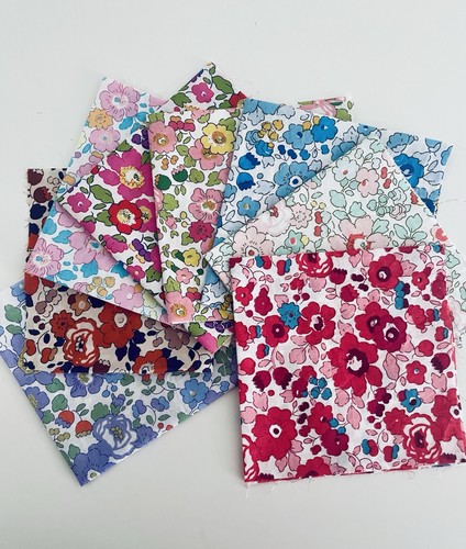 Liberty betsy charm pack - betsy, 20