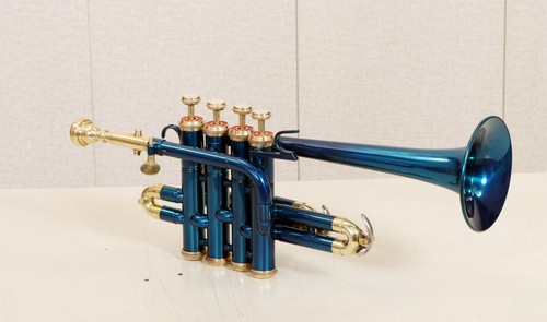 Blue piccolo trumpet - piccolo,