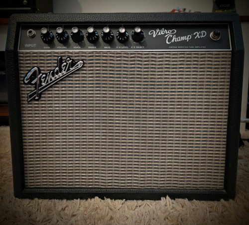 Fender vibro champ combo - champ,