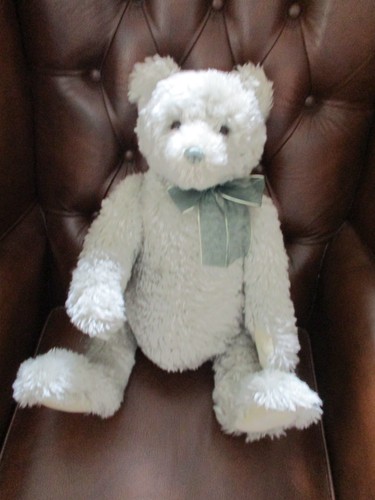 Vintage large gund - large,