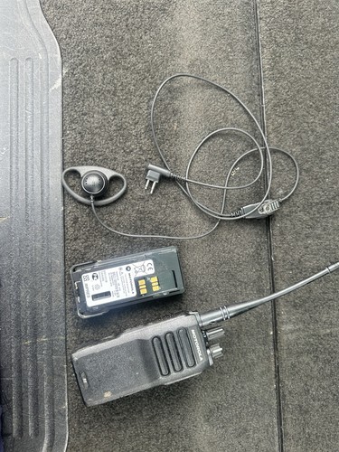 Motorola uhf analogue two - motorola,
