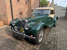 MG TF 1954 British Racing Green Classic Car