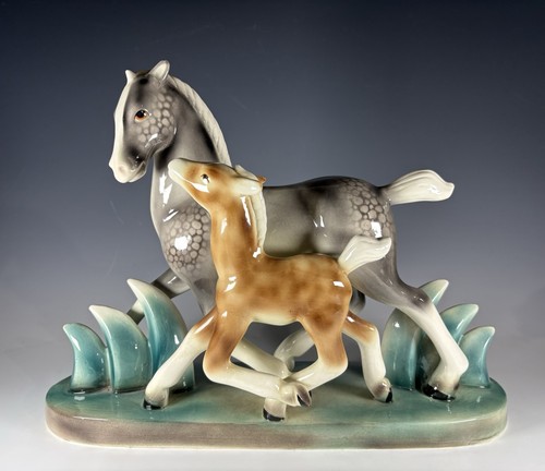 Goldscheider 1940 horse - 1940’s,