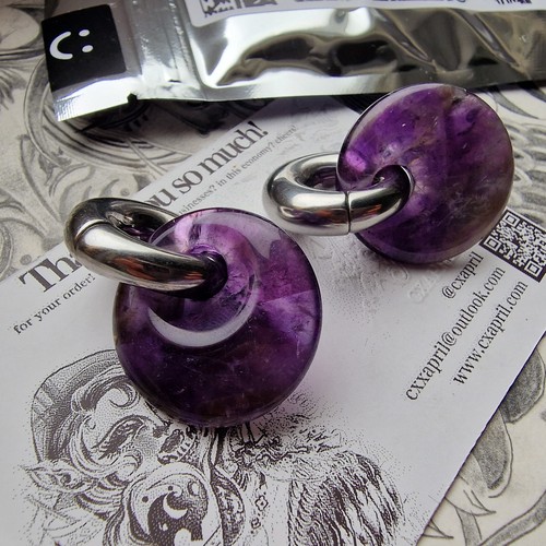 Amethyst ear weights stretched - amethyst,