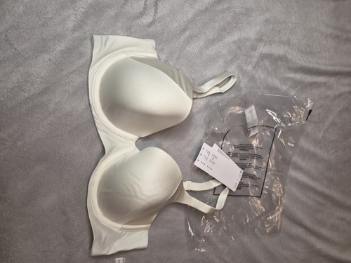 Triumph body makeup soft - makeup,