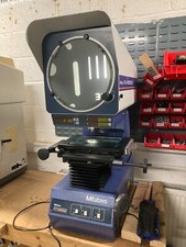MITUTOYO PJA3000 PROFILE PROJECTOR
