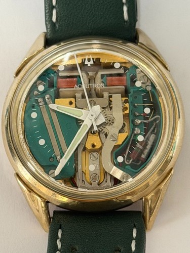 Bulova accutron 214 - bulova,
