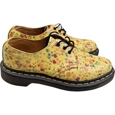 Dr. Martins Shoes 3 Women's