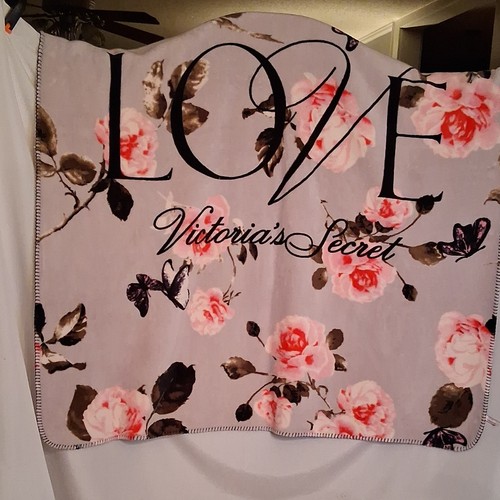 Victoria secret love floral - victoria's,