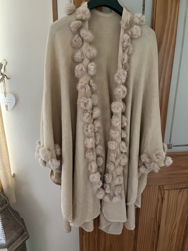 Beige knitted wrap - knitted,