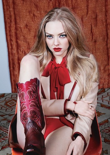 Amanda seyfried poster sexy - amanda,
