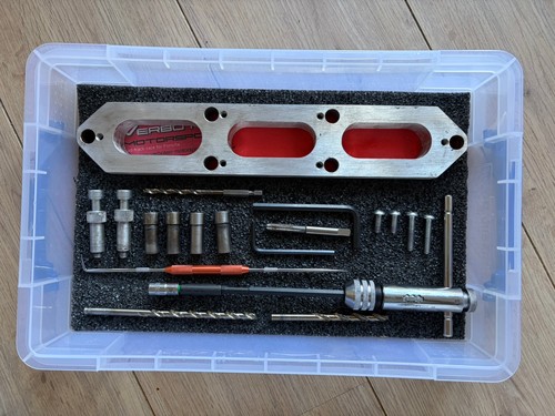 Exhaust head bolt - repair, kit