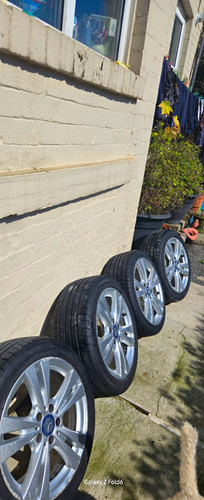 Genuine mercedes benz alloy - mercedes-benz,