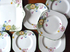 ART DECO LAWLEYS PARAGON CHINA ICELAND POPPY? PAINTED 7 1/2" SQUARE PLATES CAKE