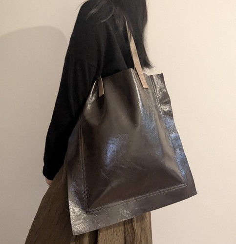 Modern glossy leather tote bag - leather,