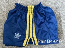 Vintage 1980 adidas - 1980’s, shiny