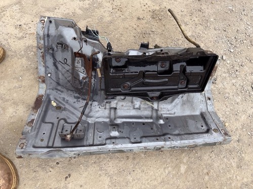 Daihatsu fourtrak inner wing - daihatsu,