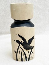 VINTAGE STUDIO POTTERY VASE CERAMIC POTTERY FLYING DUCK PATTERN AMESBURY