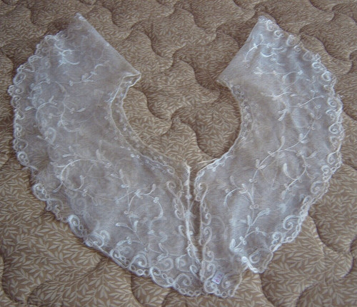 Antique collar cream - collar,