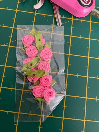 Mini satin ribbon rose - satin, buds