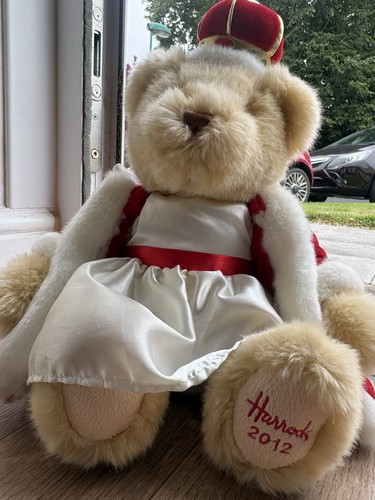 Harrods christmas bear 2012 - harrods,