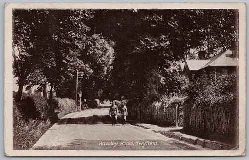 Twyford hazeley road - twyford,