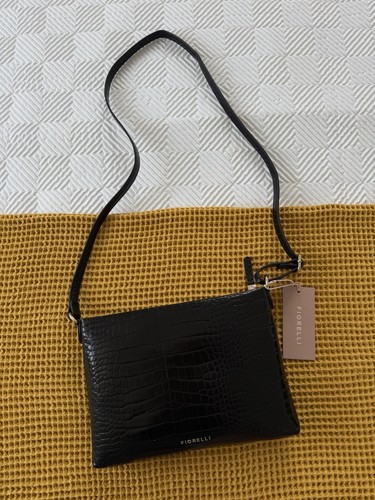 Bnwt fiorelli black - fiorelli,