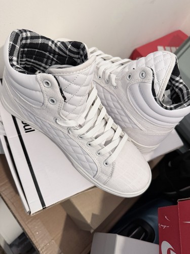 White quilted top trainers - hi-top,