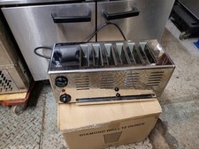 Rowlett Catering  6 Slice Polished Stainless Steel Toaster Hardly Ever Use 