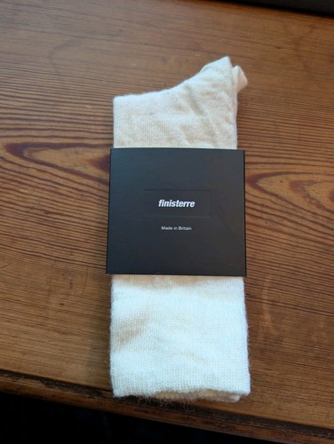 Finisterre mens socks - -, ecru
