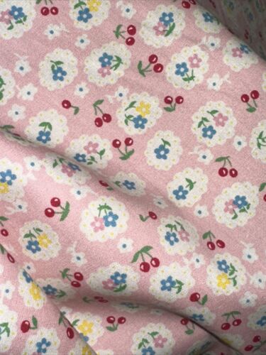 Vintage retro floral fabric - vintage,