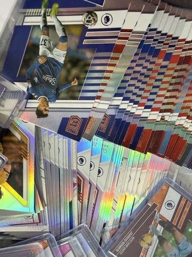 Joblot 100 football cards - 100,