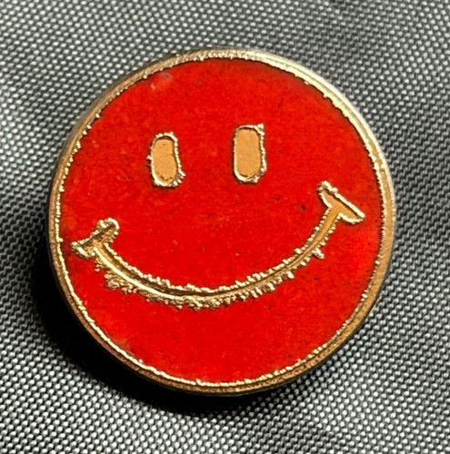 Vintage smiley face red gold - face, red/gold