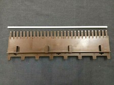 KNITTING MACHINE SINGER SUPERBA WHITE MODEL MEMO II 600 800 BROWN COMB SECTION