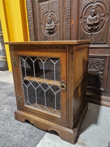 Old charm oak - hifi, cabinet