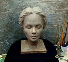 Helen, Helen Statue, Bust