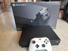 Microsoft Xbox One X 1TB