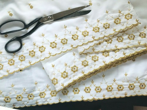 Vintage broderie anglaise lawn - broderie,