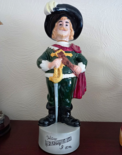 Ceramic musician figurine - ceramic,