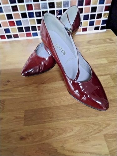 Lotus shoes size - lotus,