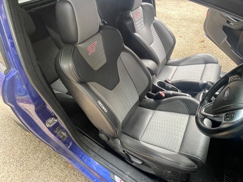 Ford fiesta mk7 st180 - mk7, interior