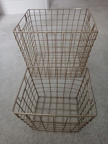 Pair gold metal wire - gold,