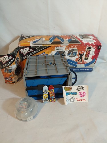 Tech deck skate and park - tech,