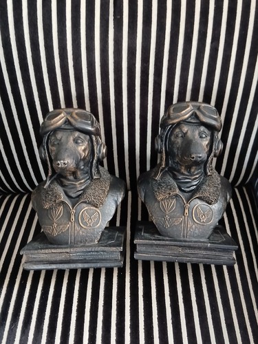 Daschund pilot figurine - daschund,