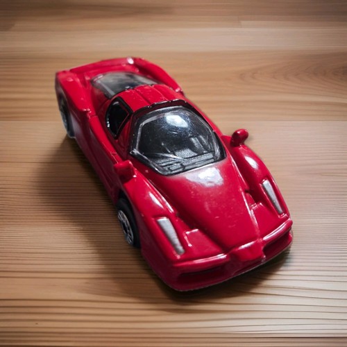 Hot wheels enzo ferrari - hot,