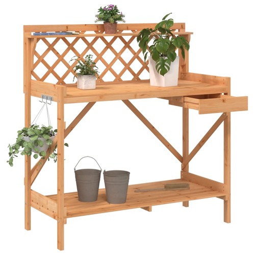 Potting bench with trellis - potting,
