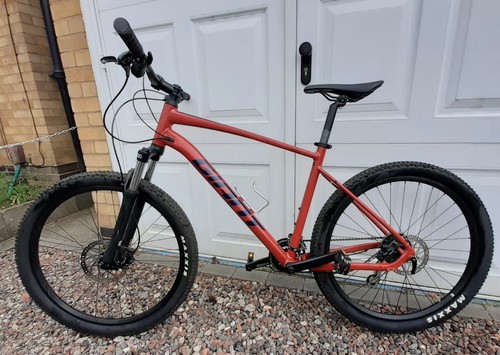 Giant talon mountain bike - 2,