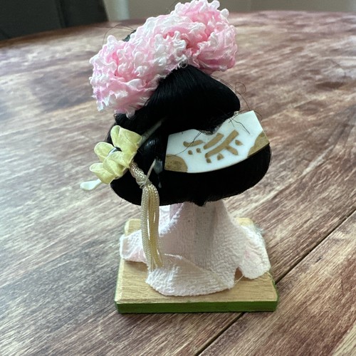 Geisha doll wig pedestal - doll,