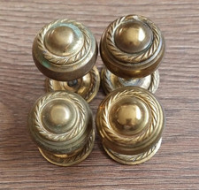 4 ANTIQUE BRASS DOOR KNOBS, ROPE EDGING ON TOP AND BASE